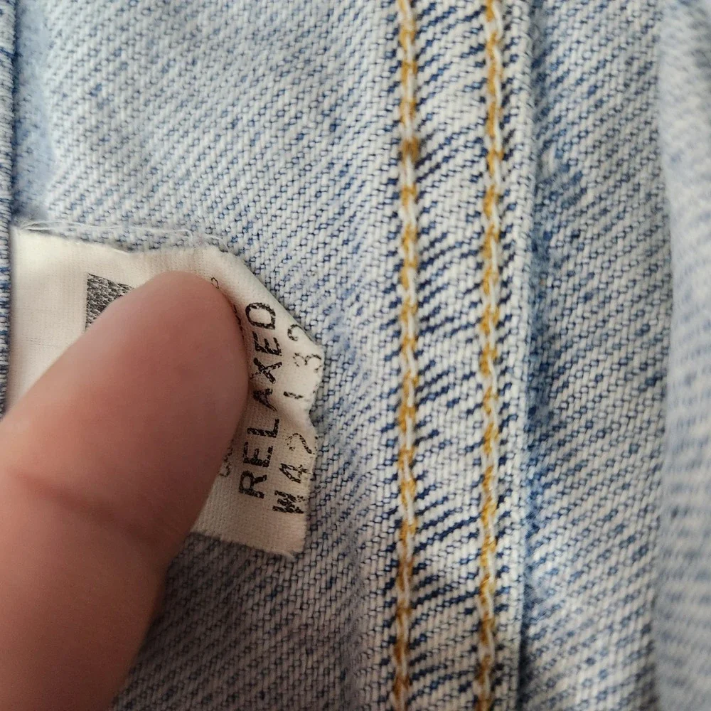 Levi‎ Strauss Signature 540 Relaxed Fit Light Wash Distressed Blue Jeans 38x31